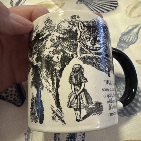 The Disappearing Cheshire Cat Mug/Coffee Cup - Picture 3 of 6